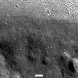 La NASA publica impresionantes imágenes del sombrío polo sur de la Luna