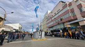 Se realizó un nuevo izamiento dominical en Río Gallegos