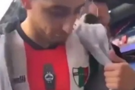 El PSG echó de su estadio a un hincha que vestía la camiseta del Club Palestino de Chile