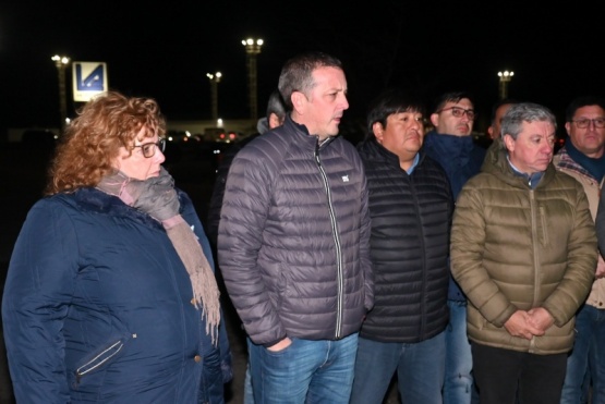 El Gobierno inauguró nuevas obras de iluminación en Perito Moreno