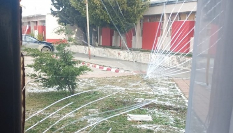 Vandalizaron la oficina de prensa de la municipalidad 