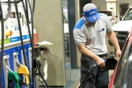 Esta semana aumentan la nafta y el gasoil: cuánto costarán