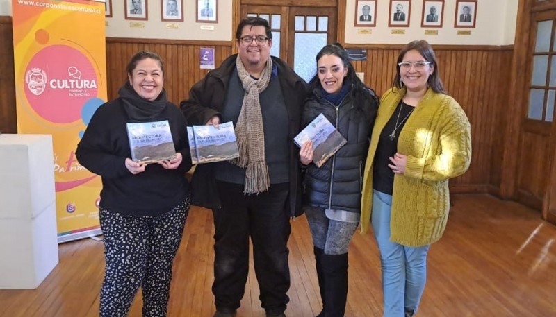 Reunión de Turismo y Cultura en Puerto Natales