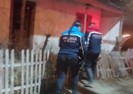 Investigan un incendio intencional en una casa