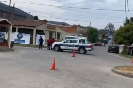 Un hombre atropelló y mató a su esposa cuando intentaba sacar su camioneta del garaje