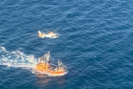 Prefectura aeroevacuó de urgencia al tripulante de un buque pesquero