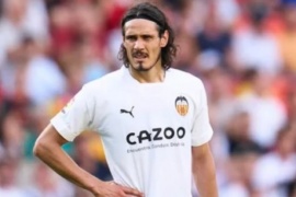 La tajante decisión del Valencia con Edison Cavani que ilusiona a los hinchas de Boca