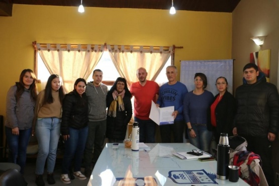 Hijos de agentes jubilados ingresaron a la Municipalidad de Río Turbio