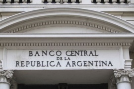 Por el pago al FMI, las reservas del BCRA cayeron a su menor nivel en 17 años