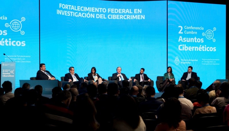 Santa Cruz participó de la Segunda Conferencia Cumbre de Asuntos Cibernéticos