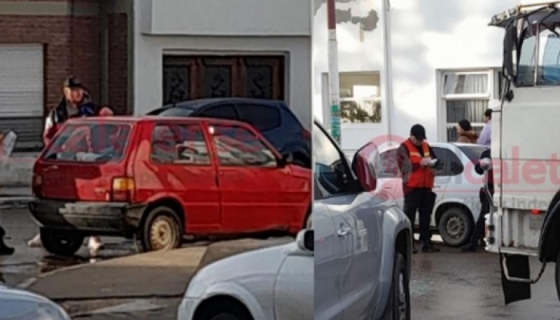 Colisión deja daños materiales 