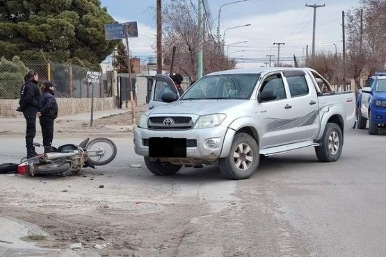 Un motociclista hospitalizado tras colisión