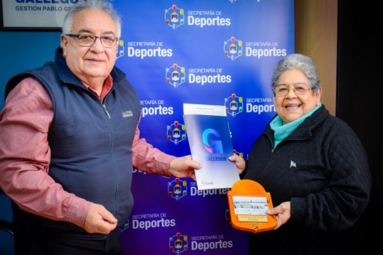 Héctor Alderete junto a Rosa Chacón de APPADi. 