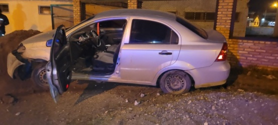 Policía recupera un auto que había sido robado