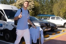 Dibu Martínez, al llegar a Ezeiza: "Soy un hincha más de la Selección"