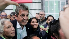 Massa llegó a Mendoza para continuar con su gira federal