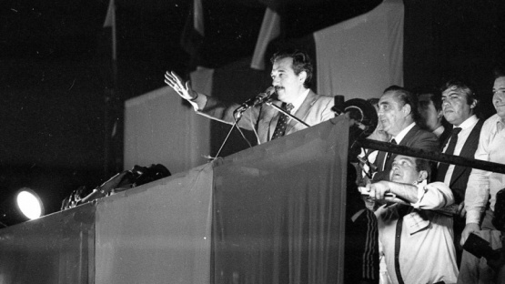 Alfonsín y el triunfo electoral que inició un recorrido democrático de 40 años