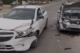 Dos mujeres hospitalizadas tras un siniestro vial