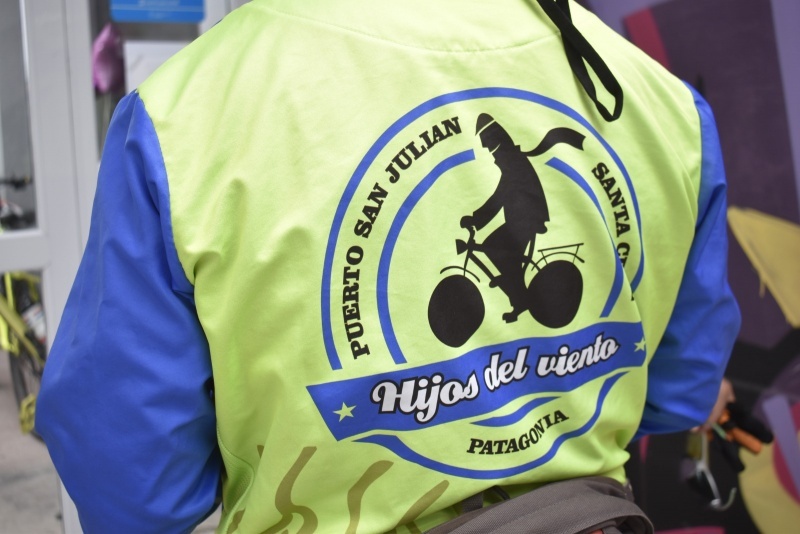 Decenas de ciclistas recorrieron las calles de Río Gallegos para crear conciencia. Fotografías: Municipalidad de Río Gallegos 