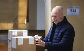 Horacio Rodríguez Larreta votó y desmintió que vaya a ser Ministro de Economía si gana Sergio Massa