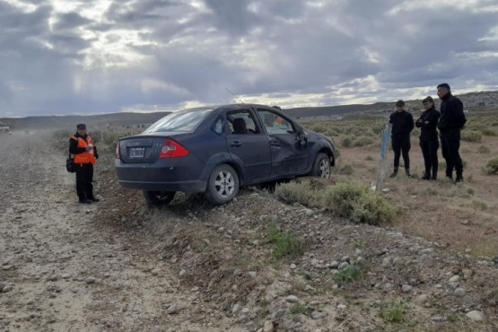 Perdió el control y volcó