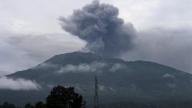 Escalaban el volcán Marapi cuando comenzó la erupción: hay 11 muertos y 12 desaparecidos