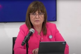 Patricia Bullrich: “Se va a actuar hasta liberar la circulación”