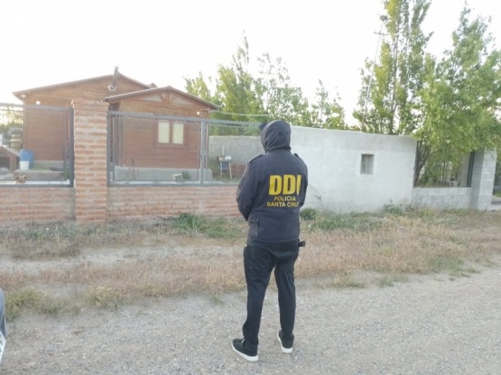 DDI allanó una casa y detuvo al morador por violencia