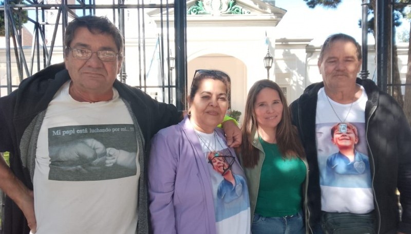 Los abuelos de Lucio buscan que Santa Cruz se adhiera a la Ley 