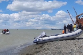 El GERS acompañó la jornada de nado del Hispano Americano