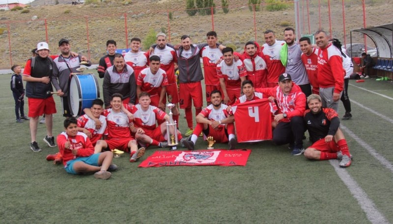 El Albirrojo lo liquidó en el primer tiempo. (Foto: AC)