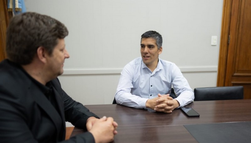 Pedro Luxen recibió a Aldo Aravena 