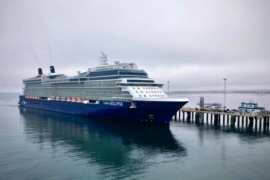 Llega a Puerto Madryn el crucero más grande de la temporada