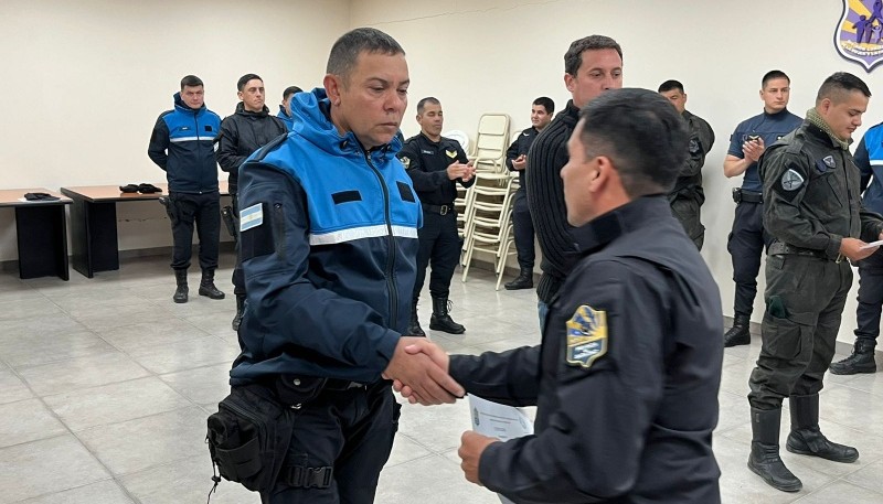 Finalizó el primer curso de policía del 2024