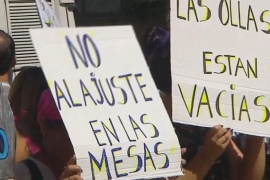 El Gobierno aplica el protocolo antipiquetes por la manifestación en el Hotel Libertador