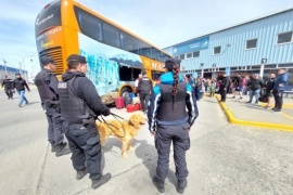 Operativos de prevención en la terminal de ómnibus