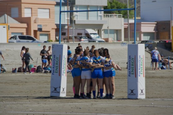 Las chicas estuvieron meta tacklear en la Bajada 12.