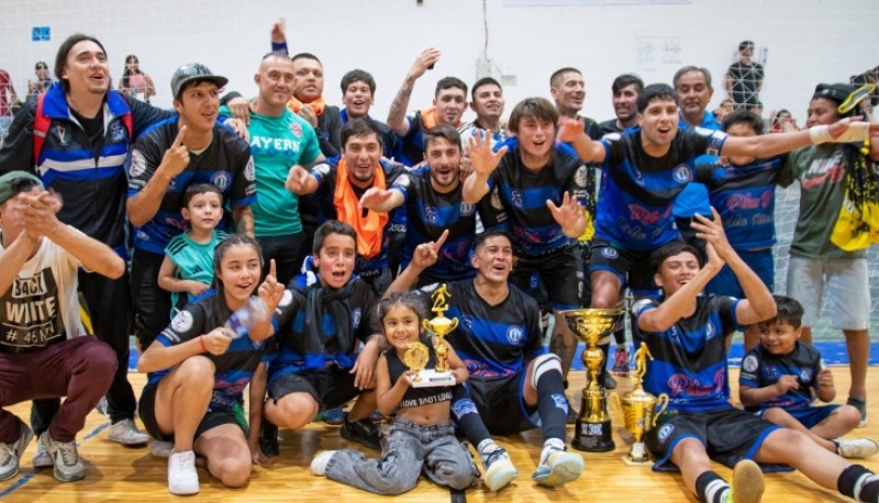 El campeón no perdió ningún partido en todo el certamen. (Foto: MCO)