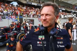 Denunciaron al jefe de la escudería Red Bull por "comportamiento inapropiado"