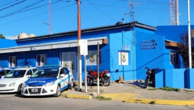 Dueño de librería frustró el robo de mecheros 