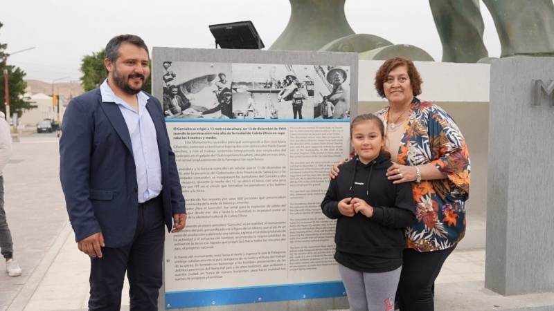 Homenaje a obreros que construyeron el Gorosito.