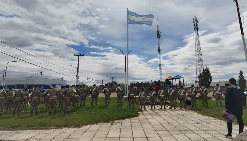 Nuevo mini concierto de la banda del Ejército 