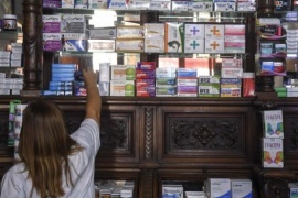 Los medicamentos más consumidos por los adultos mayores subieron un 83%