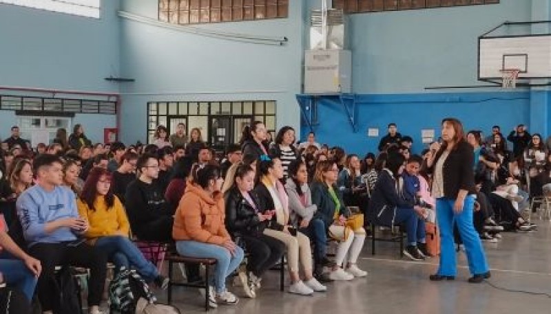 Educación: “Volvieron los ofrecimientos presenciales en toda la provincia después de mucho tiempo”