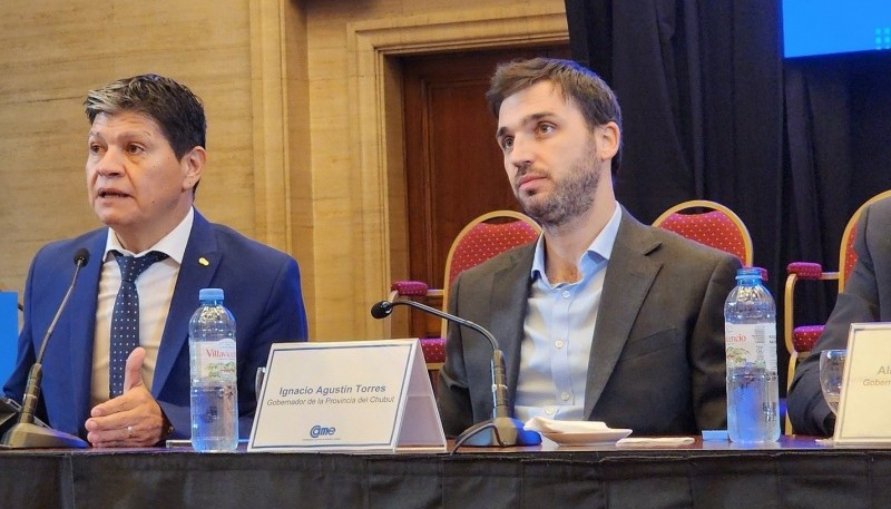 Alfredo González, presidente de CAME, e Ignacio Torres, gobernador de Chubut.