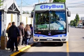 Los vecinos de Río Gallegos indignados con el aumento del boleto de colectivo