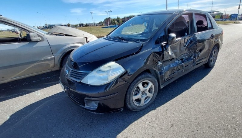 noticiaspuertosantacruz.com.ar - Imagen extraida de: https://www.tiemposur.com.ar/policiales/dos-personas-hospitalizadas-tras-choque-6