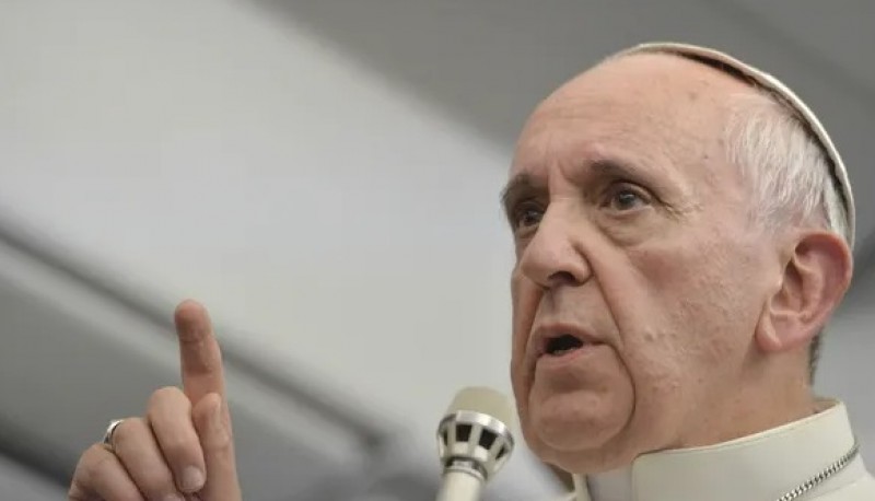 Por qué el papa Francisco canceló su participación en el Vía Crucis