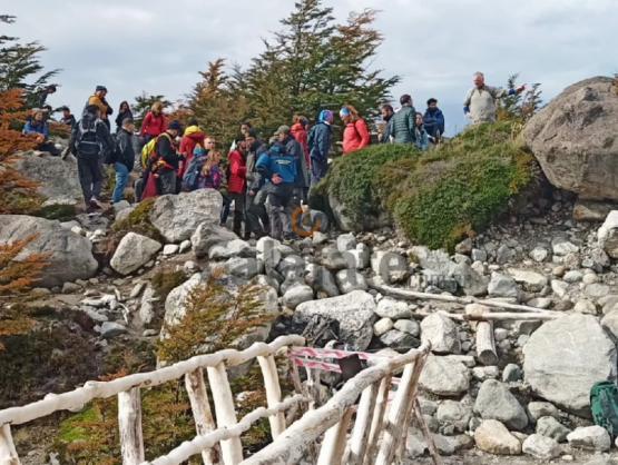 Tensión con turistas por el cierre de senderos