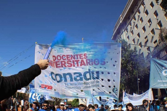 Paro nacional de docentes universitarios este jueves